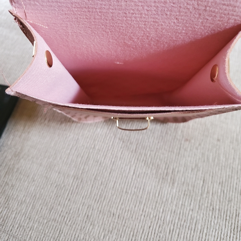 Phone bag - Picture 12 of 12